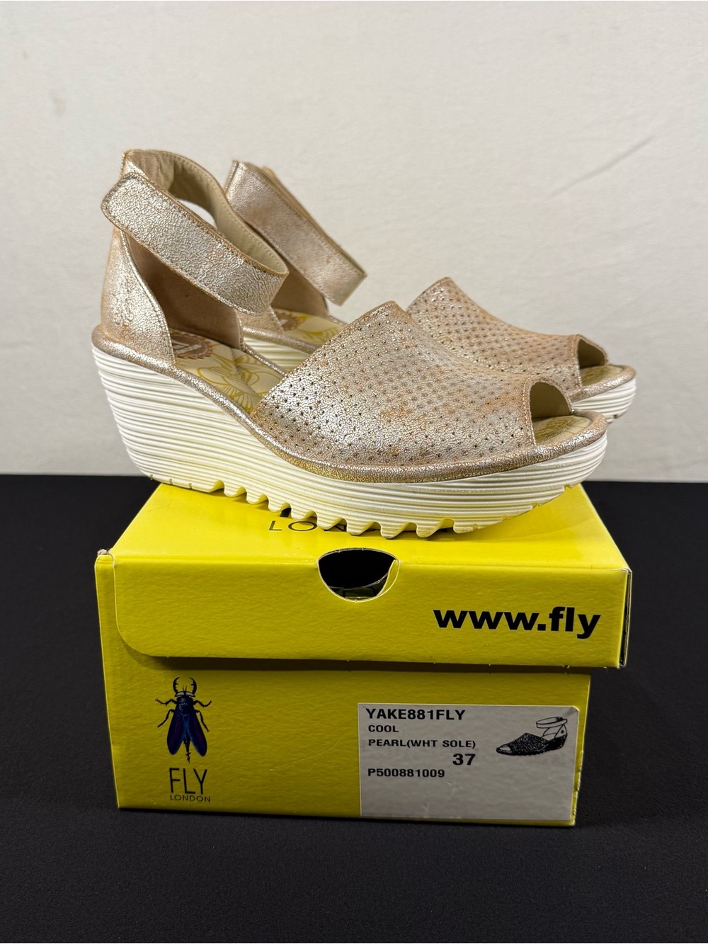 FLY London Perforated Pearl Leather Wedge Sandals - Yake Size 37 QVC A305082
